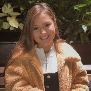 Meet your Posher, Ellie